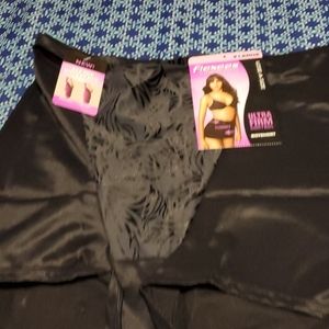 Flexees by maidenform